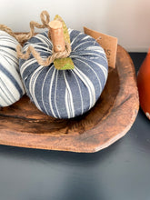 Load image into Gallery viewer, Wooden Dough Bowl Tray