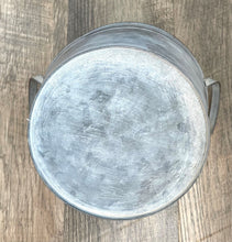 Load image into Gallery viewer, Flower and Garden Tin Bucket-Small