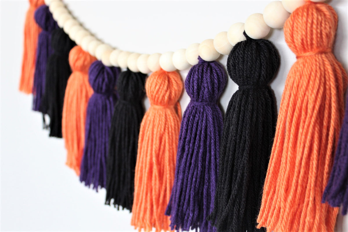 Halloween Yarn Tassel Garland – West Main Creations