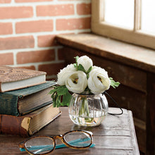 Load image into Gallery viewer, Abbi's Vase of White Ranunculus