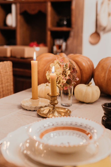 Simple Tips for Setting the Perfect Thanksgiving Table