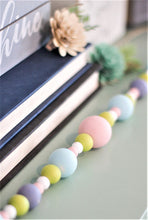 Load image into Gallery viewer, Spring Colors Bead Garland
