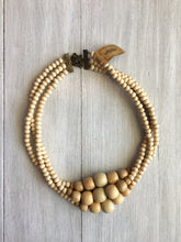 Load image into Gallery viewer, Necklace 16” Wood Beads