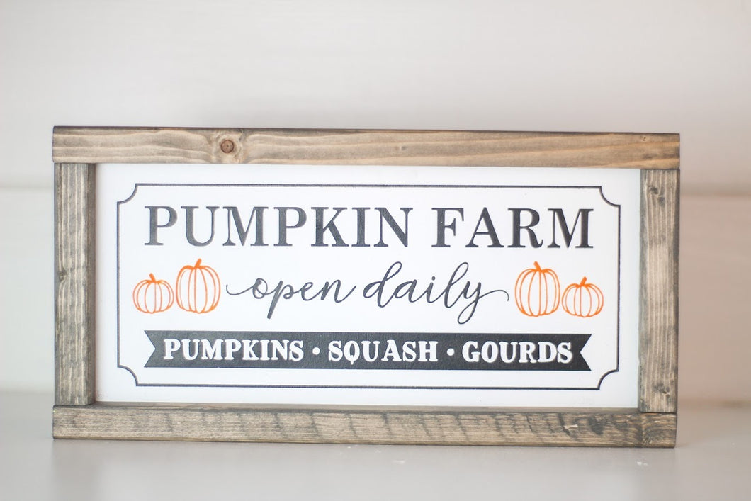 Pumpkin Farm Wood Sign
